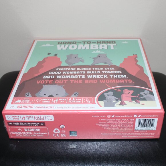 3/$77❤️new sealed HAND-TO-HAND WOMBAT game Exploding Kittens party fun teamwork - Picture 4 of 16